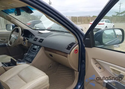 2012 Volvo Xc90 3.2/3.2 Platinum/3.2 Premier Plus z USA, uszkodzony, nr VIN YV4952CZ3C1623686